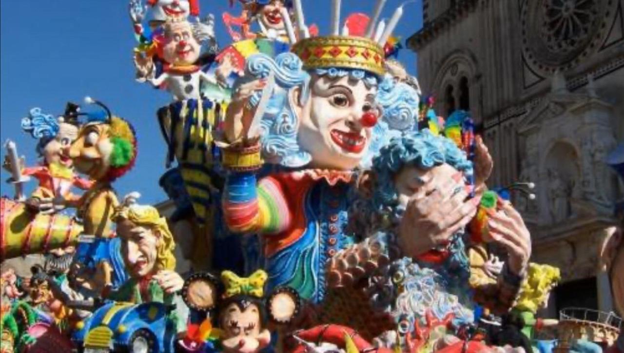 Tuttifrutti Holiday Acireale Ngoại thất bức ảnh